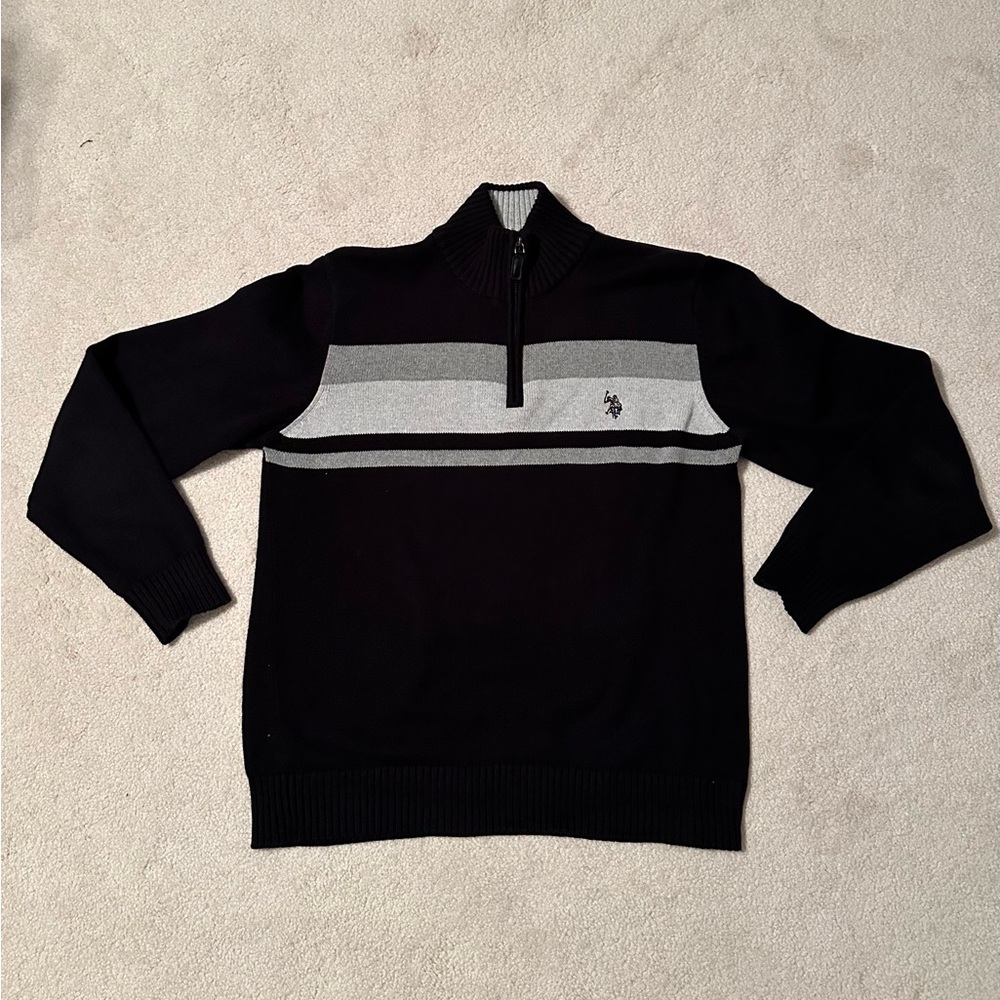 Men's Black and Gray Polo Sweater